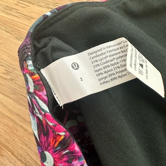 (2) lululemon flower bra - Picture 4 of 4